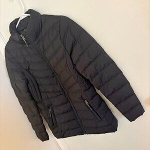 Flattering Fitted Waist Black Puffer Size Small